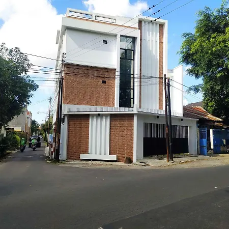 Urbanview Badran Residence Syariah Manahan-2